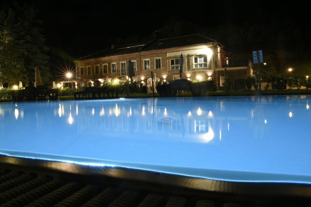 Cascina Vecchia Hotel Calamandrana Ngoại thất bức ảnh