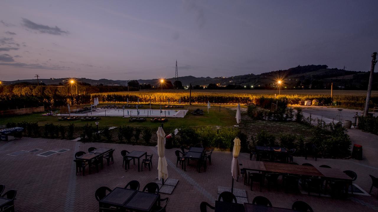 Cascina Vecchia Hotel Calamandrana Ngoại thất bức ảnh